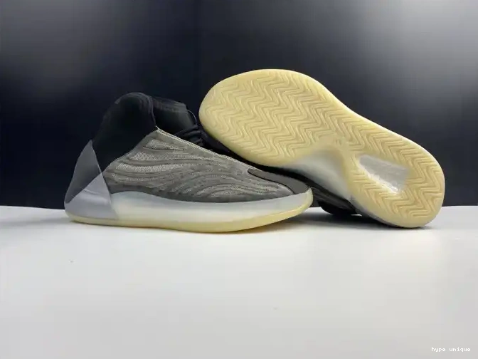 hype Barium Adidas Yeezy H68771 Quantum 0524